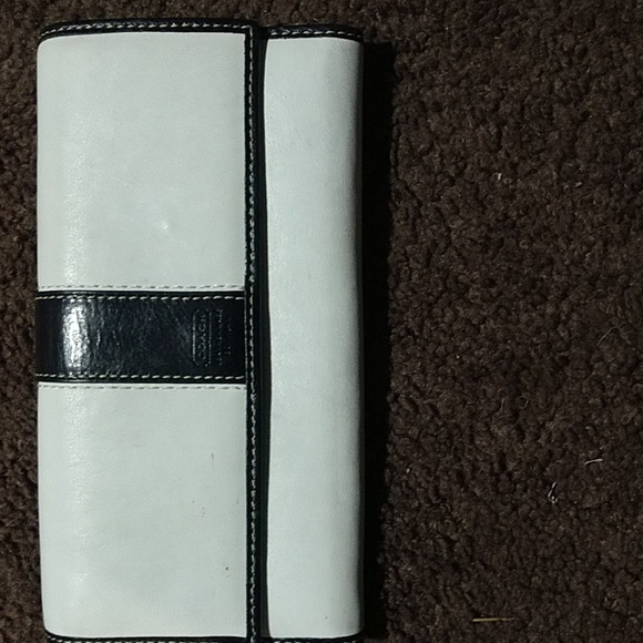 Matching coach purse and wallet OFFICIAL!! - Picture 6 of 8